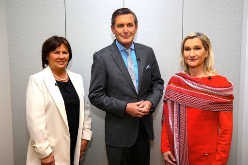 Renate Anderl, Peter Hanke, und Monika Unterholzner
(v.l.n.r.) beim Wirtschaftsreport Wien Spezial zum Thema "Starke
Frauen - starke Teams"