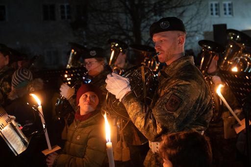 Vorschau Bild von FBM Tanner bei der Angelobung in Rohrau in NÖ am 16
02 2024