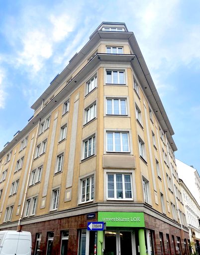 Die Liegenschaft in der Krongasse 19, 1050 Wien
soll langfristig in Bestand gehalten werden.