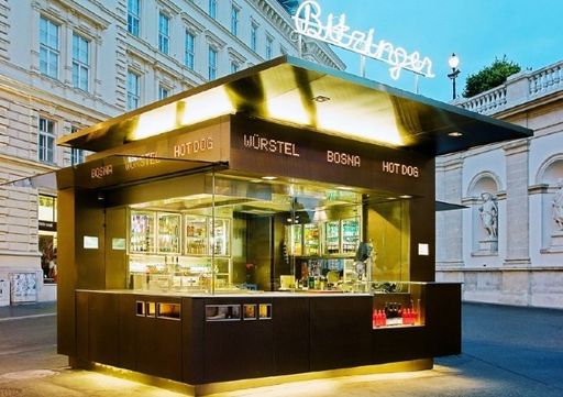  Würstelstand Bitzinger mit Payment-Lösung von PAYONE / Die
Verwendung dieses Bildes für redaktionelle Zwecke ist unter
Beachtung aller mitgeteilten Nutzungsbedingungen zulässig und dann
auch honorarfrei. Veröffentlichung ausschließlich mit
Bildrechte-Hinweis.