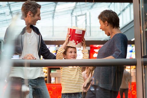 Der allererste Kinobesuch im Leben: ein
unvergessliches Erlebnis für die ganze Familie.