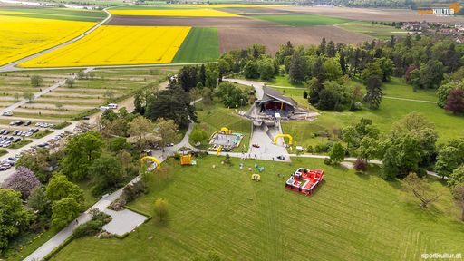  Drohnenaufnahme Schlosspark Grafenegg