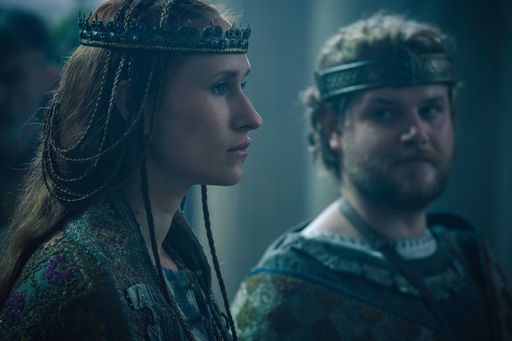 Vorschau Bild von Rosalinde Mynster als Brunhild und Dominic Marcus Singer als
Gunter. / Die Verwendung dieses Bildes für redaktionelle Zwecke ist
unter Beachtung aller mitgeteilten Nutzungsbedingungen zulässig und
dann auch honorarfrei. Veröffentlichung ausschließlich mit
Bildrechte-Hinweis.