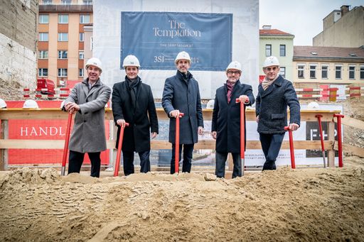 Vorschau Bild von Beim Spatenstich für THE TEMPTATION feierten nun
die Projektpartner 3SI Makler, WINEGG Makler und HANDLER den
Startschuss für das zukunftsweisende Projekt in Währing.