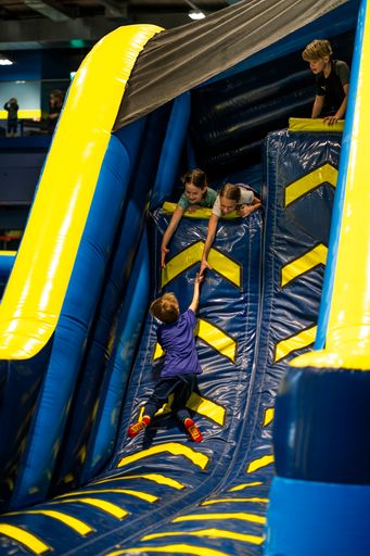 Vorschau Bild von Das Grazer FLIP LAB feiert Jubiläum mit tollen
Rabatten.