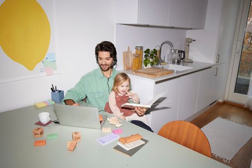 Drei baut Glasfaserangebot weiter aus. Startschuss
für Partnerschaft mit öGIG und nöGIG.