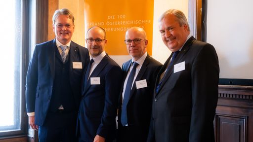 Vorschau Bild von V.l.n.r: Dr. Klaus G. Koban, Rémi Vrignaud, KommR
Mag. Christian Eltner, Mag. Andreas Krebs