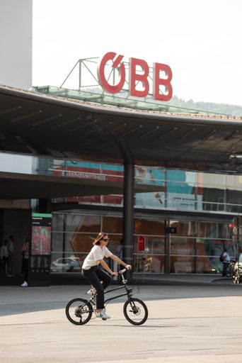  Kooperation von ÖBB und VELLO Bike