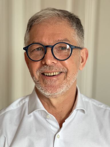 Dr. Christian Cebulla