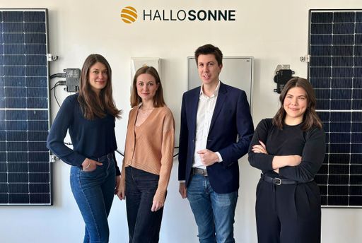 Interim Geschäftsführer Marco Vitula mit dem HALLOSONNE
Führungsteam