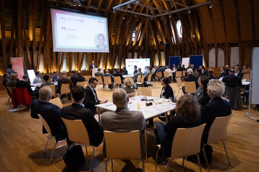 Über 70 Vertreter:innen der Bauausführung, Planung,
Forschung und Auftraggeberschaft nutzten die Gelegenheit sich aktiv
am Wandel der Baubranche zu beteiligen.