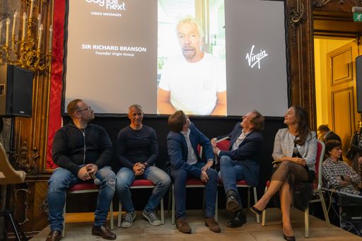 Vorschau Bild von Grußworte von Sir Richard Branson, Founder Virgin Group.