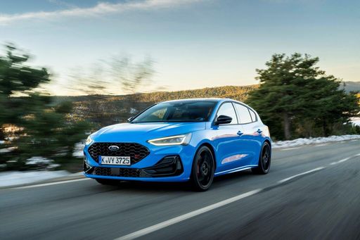 Ford Focus ST Edition - vielseitigster Kompaktsportler / Weiterer
Text über ots und https://www.ots.at/pressemappe/DE143363 / Die
Verwendung dieses Bildes für redaktionelle Zwecke ist unter
Beachtung aller mitgeteilten Nutzungsbedingungen zulässig und dann
auch honorarfrei. Veröffentlichung ausschließlich mit
Bildrechte-Hinweis.