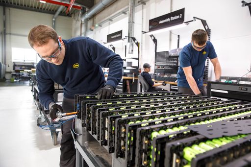 Batteriemontage in Bad Leonfelden.