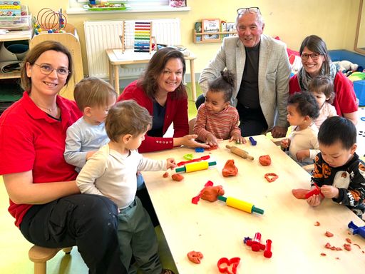 Besuchen Sie unsere
Kleinkind-Betreuungseinrichtungen!