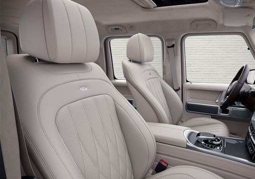 Vorschau Bild von Ledersitz in Fahrzeug von Mercedes-Benz