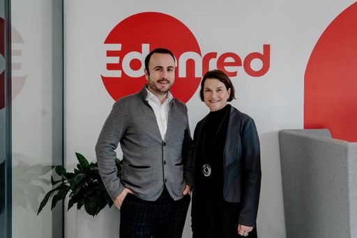 Liz Lux, Head of People & Culture, und Christoph
Monschein, Geschäftsführer von Edenred Österreich, freuen sich über
die künftige Zusammenarbeit.