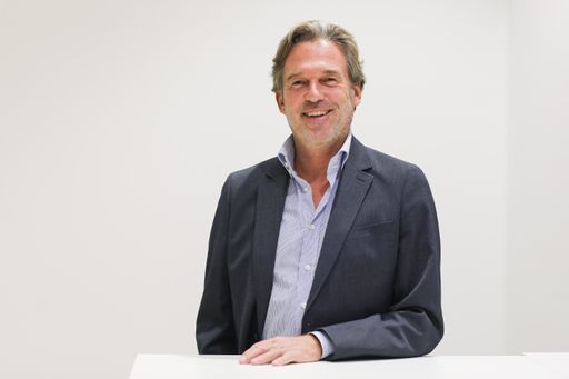 UNOS-Wien-Landessprecher Conrad Bauer: „Wir
brauchen Anreize für Ausbau und Sanierung von Bestandsgebäuden und
eine Koordinationsstelle für den Glasfasernetzausbau in Wien.“
