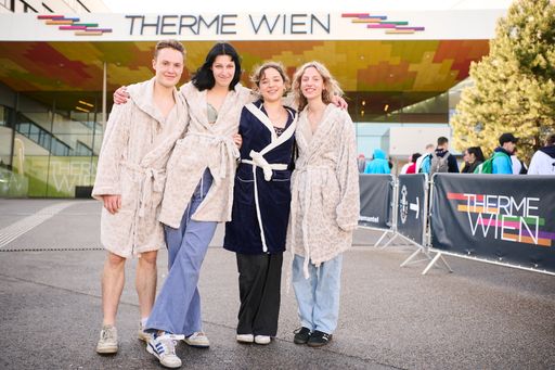 Vorschau Bild von Beste Stimmung und Partylaune in der Therme Wien