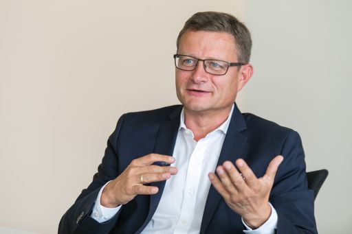 Vorschau Bild von Fressnapf_HermannAigner_GF: Mit der Preissenkungs-Kampagne wollen
wir erreich, dass Haustierbesitzer ihre Tiere optimal versorgen
können, ohne ihr Budget zu überlasten.