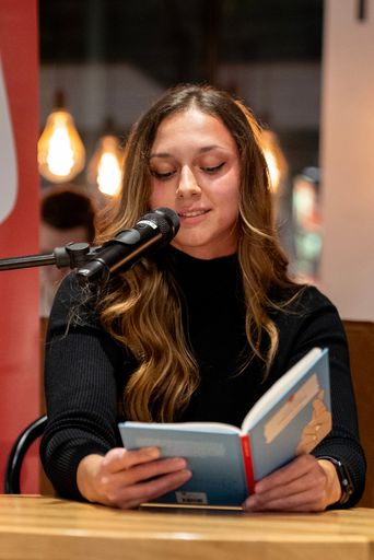Vanessa Gerbeth / Weiterer Text über ots und
www.presseportal.de/nr/174748 / Die Verwendung dieses Bildes für
redaktionelle Zwecke ist unter Beachtung aller mitgeteilten
Nutzungsbedingungen zulässig und dann auch honorarfrei.
Veröffentlichung ausschließlich mit Bildrechte-Hinweis.