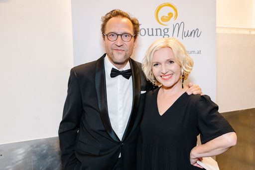  Toller Erfolg für die Musical Mamis & Papis: 51.162
Euro