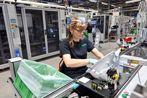 Vorschau Bild von Thermomix-Produktion / Weiterer Text über ots und
www.presseportal.de/nr/52621 / Die Verwendung dieses Bildes für
redaktionelle Zwecke ist unter Beachtung aller mitgeteilten
Nutzungsbedingungen zulässig und dann auch honorarfrei.
Veröffentlichung ausschließlich mit Bildrechte-Hinweis.