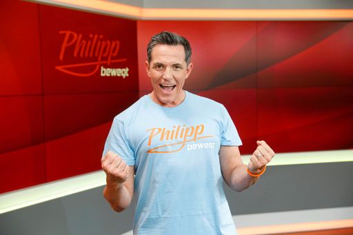 Philipp macht euch fit! Die „Krone“ und krone.tv
bringen den Vorturner der Nation, Philipp Jelinek, zurück auf den
Bildschirm. Ab Montag heißt es täglich um 09:05 Uhr auf krone.tv
„Philipp bewegt“. Verwendung ausdrücklich nur in direkter Verbindung
mit der Berichterstattung zur Sendung.