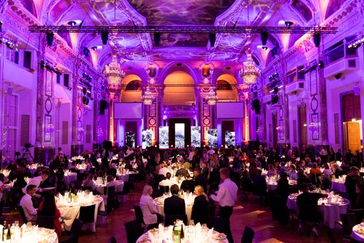 Vorschau Bild von Stimmungsbild der jährlichen HR Award Gala im
großen Festsaal der Wiener Hofburg