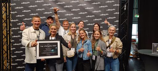 Vorschau Bild von AVIVA Team erhält Auszeichnung zum TOP Arbeitgeber