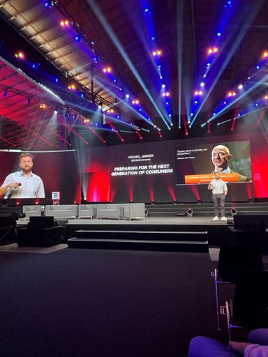 Vorschau Bild von BILD zu OTS: Michael Janicek, Geschäftsführer Smile Versicherung
Österreich