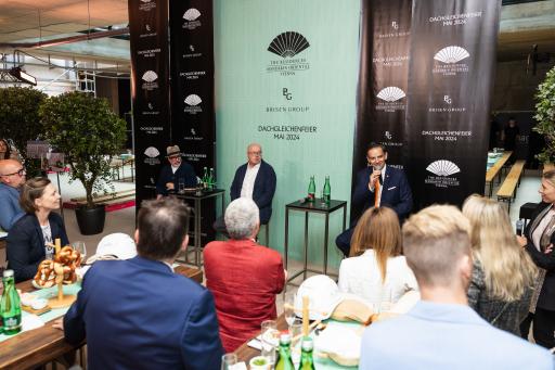 Vorschau Bild von (v.l.n.r) Martin Goddard, Dimitry Vallen, Dominik
Reiner