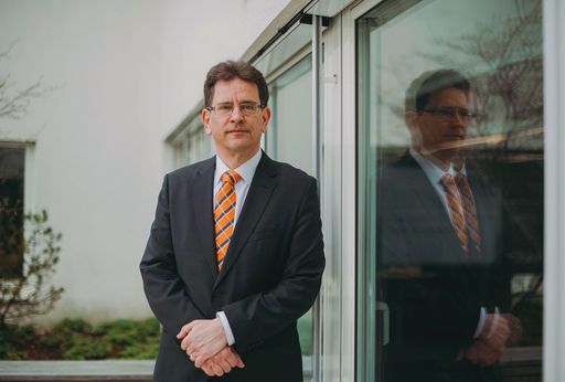 Vorschau Bild von Rauchen ist eine Sucht und muss auch so behandelt
werden. Verbote helfen hier nicht weiter. Aufhörwillige benötigen
eine praxisorientierte Unterstützung.