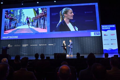 Der Think Tank "Sponsoring & Finanzierung" war ein guter
Startpunkt, um die Mittelbeschaffung im deutschen Sport zu
verbessern. Die Ergebnisse dieser Zusammenkunft sollen in das
Programm des Kongresses SPORT MARKE MEDIEN einfließen, der
anlässlich der ISPO Munich am 2. und 3. Dezember 2024 stattfinden
wird. / Weiterer Text über ots und
www.presseportal.ch/de/nr/100097547 / Die Verwendung dieses Bildes
für redaktionelle Zwecke ist unter Beachtung aller mitgeteilten
Nutzungsbedingungen zulässig und dann auch honorarfrei.
Veröffentlichung ausschließlich mit Bildrechte-Hinweis.