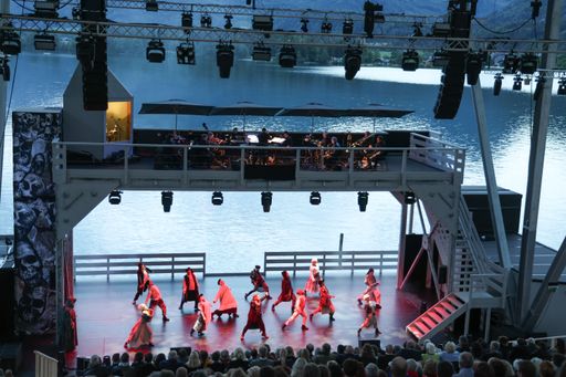 Seebühne Wolfgangsee.Premiere des Mystical "Wolf"
in Ried am Wolfgangsee