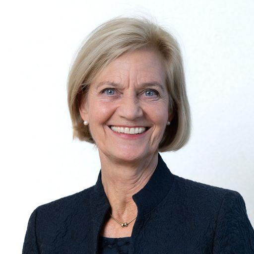 Vorschau Bild von Carmen Breuss, derzeit Head of Market Schweiz und
Frankreich, verantwortet zeitlich-begrenzt die Weiterentwicklung der
Auslandsmärkte als „Head of Market Development“ der Österreich
Werbung.