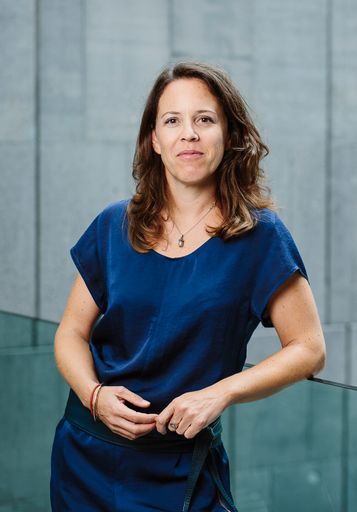 Vorschau Bild von Heike Eipeldauer, stellvertretende
wissenschaftliche Leiterin mumok