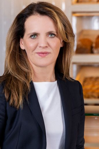  Neuordnung an der Spitze von Ankerbrot - Birgit
Aichinger