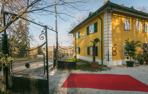  Villa Aurora Savoyenstrasse