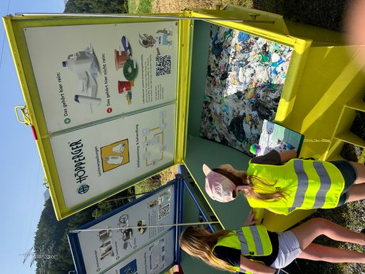  Auf dem Entsorgungslehrpfad lernen Kinder
Wissenswertes über Abfalltrennung und Recycling.