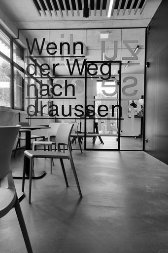 Vorschau Bild von Interior-Design im neuen Logistikcenter von Martini
Sportswear