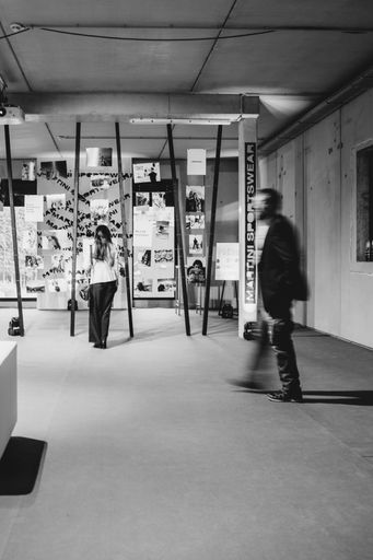 Vorschau Bild von Bild einer Vernissage von Martini Sportswear