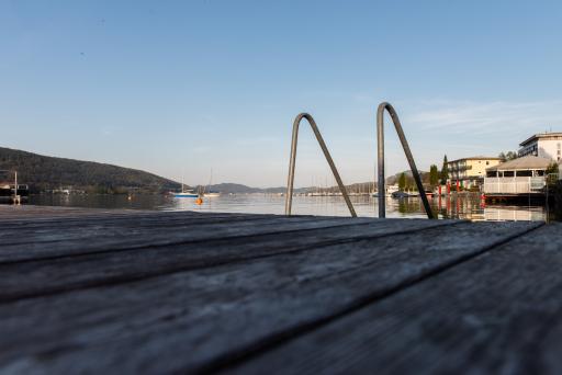 Vorschau Bild von Das Quartett: Exklusives Wohnen mit Seezugang und
eigenem Badehaus am Wörthersee