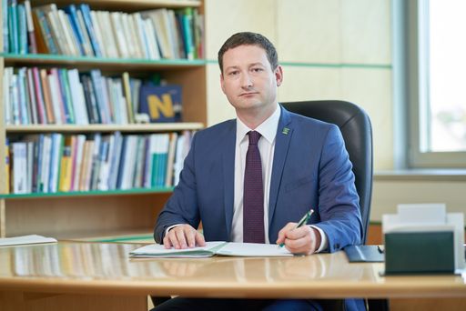 NÖ Bauernbunddirektor Paul Nemecek kritisiert die
heranrollende Bürokratie- und Kostenwelle durch die
Renaturierungsverordnung