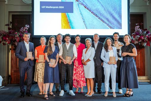 v.l.n.r. Herbert Scheiblauer (Gewinn), Brigitte Quint (Die
Furche, Anja Drechsler (Die Presse), Wolfgang Eisl (LGT Bank),
Markus Hauer (Die Presse), I.D. Prinzessin Adelheid von und zu
Liechtenstein, KR Mag. Ursula Simacek (Simacek Group), Meinhard
Platzer (LGT Bank), Melanie Klug (Die Presse), David Freudenthaler
(Die Presse), Sandra Baierl (Moderation)