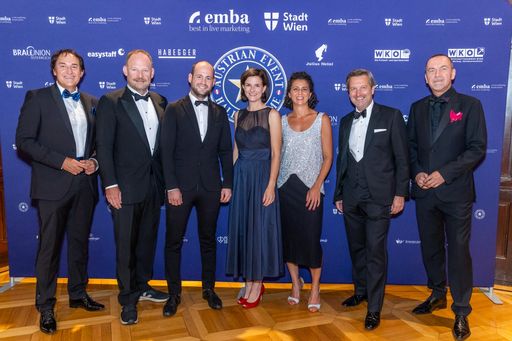 Vorschau Bild von emba board und member mit David Strolz (3.v.l.),
Chairman des event marketing board austria (emba)
