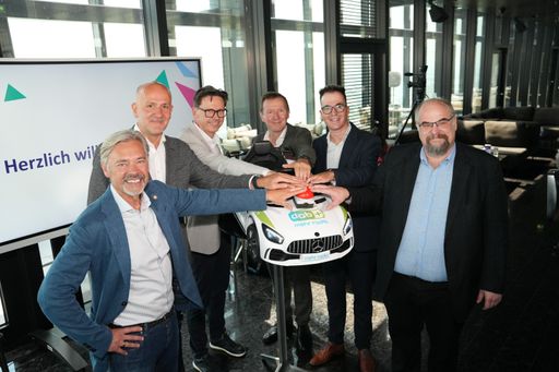 Am 21.06.2024 wurde beim Auftaktevent am DC Tower
in Wien der Buzzer zum Start eines neuen, vielfältigen
Programmbouquets gedrückt.