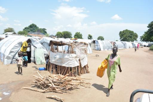 Das Bild beschreibt ein Flüchtlinglager im Südsudan.