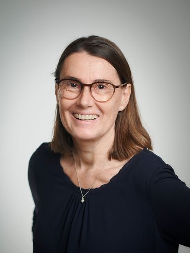 Stellvertretende kaufmännische Direktorin des
Wiener Instituts für Internationale Wirtschaftsvergleiche (wiiw)