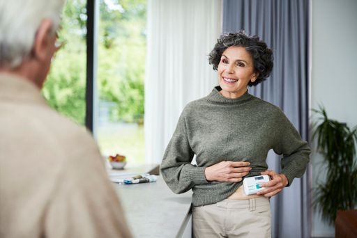 Vorschau Bild von Gerresheimer hat mit Gx SensAir® eine am Körper tragbare Pumpe
für großmolekulare biopharmazeutische Medikamente entwickelt, wie
sie beispielsweise in der Krebstherapien eingesetzt werden. Damit
unterstützt das Unternehmen den Trend, Therapien nicht nur im
Krankenhaus, sondern auch zu Hause durchzuführen. / Weiterer Text
über ots und www.presseportal.de/nr/9072 / Die Verwendung dieses
Bildes für redaktionelle Zwecke ist unter Beachtung aller
mitgeteilten Nutzungsbedingungen zulässig und dann auch honorarfrei.
Veröffentlichung ausschließlich mit Bildrechte-Hinweis.